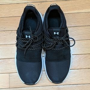 Women's Under Armour Size 10.5